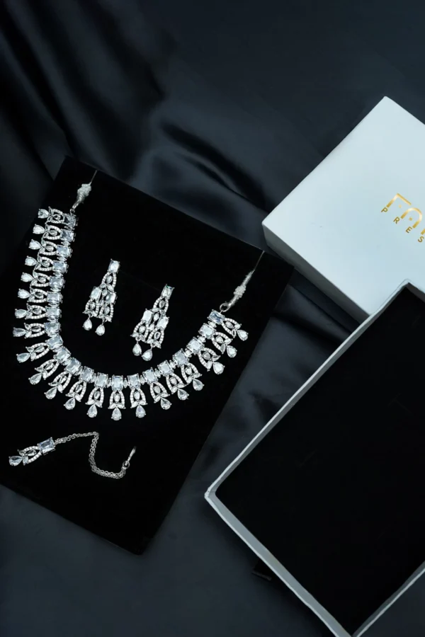Silver Radiance Set