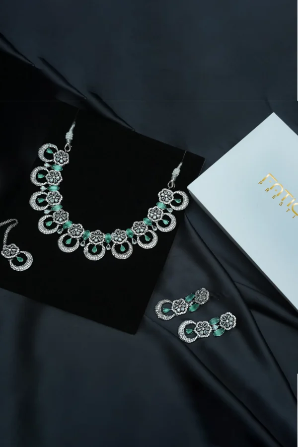 Emerald Grace Zircon Set