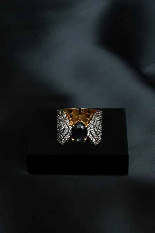 FR 11 Noir Majesty Ring